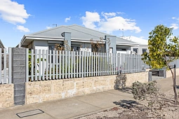 14 Mallina Crescent, Golden Bay