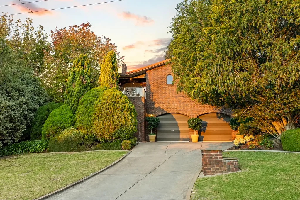 5 Ronald Avenue, Eden Hills, SA 5050