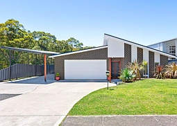 117 Blairs Road, Long Beach