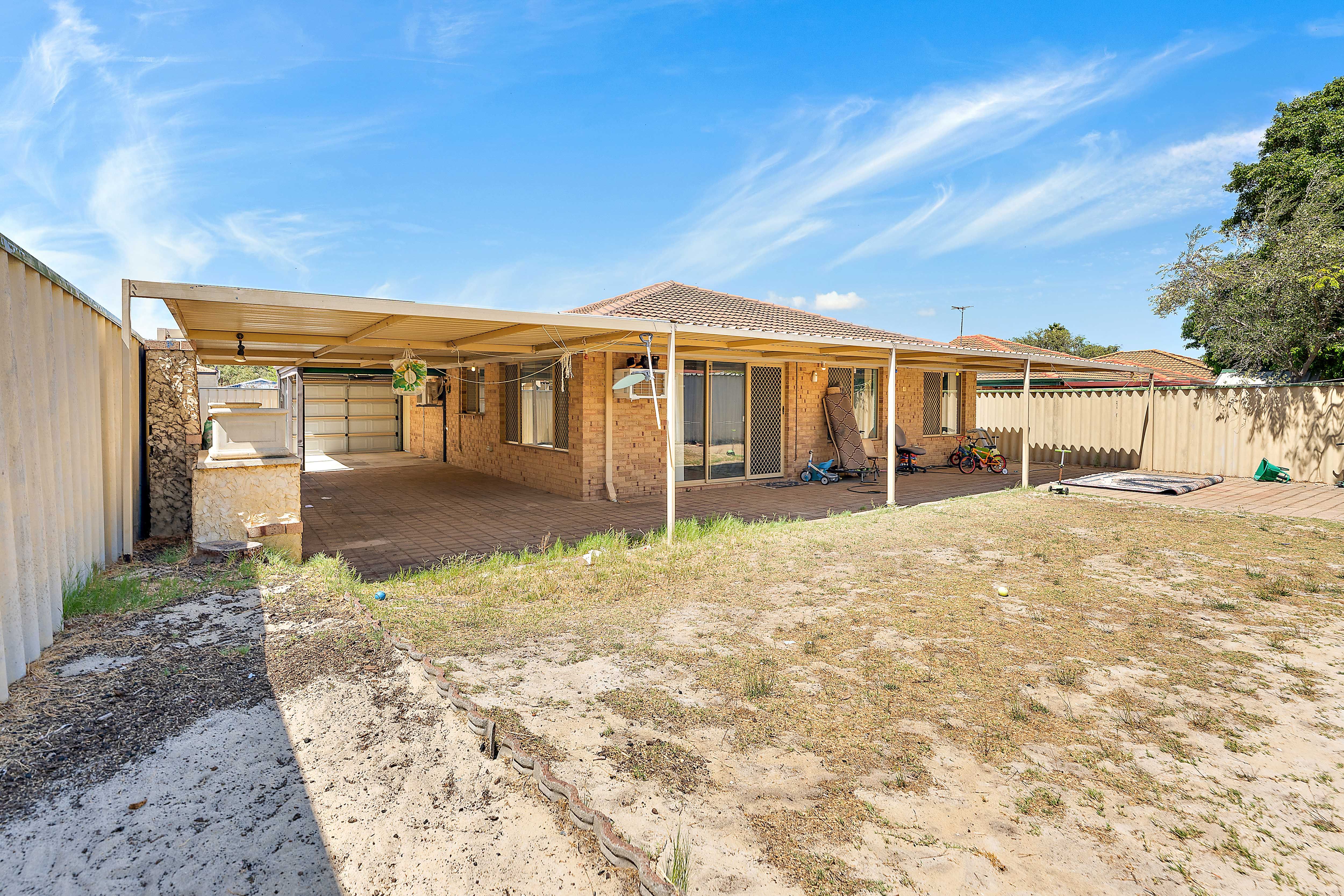 24 COORAIN ST, MADDINGTON WA 6109, 0房, 0浴, House