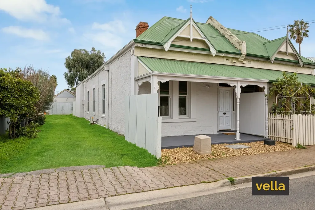 Parkside 3ਬੈੱਡਰੂਮ Character Cottage with potential