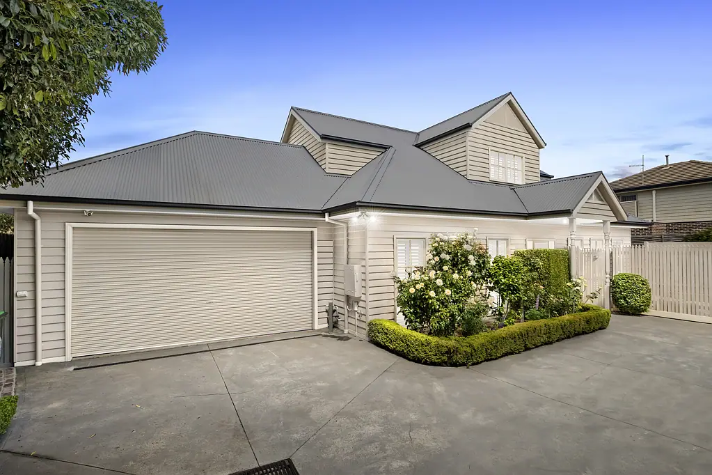 2/5 Tulip Crescent, Boronia, VIC 3155