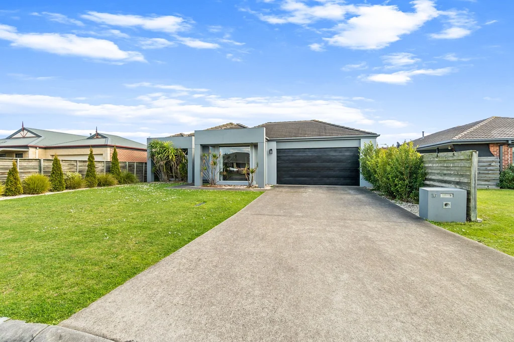 16 Giles Place, Traralgon, VIC 3844