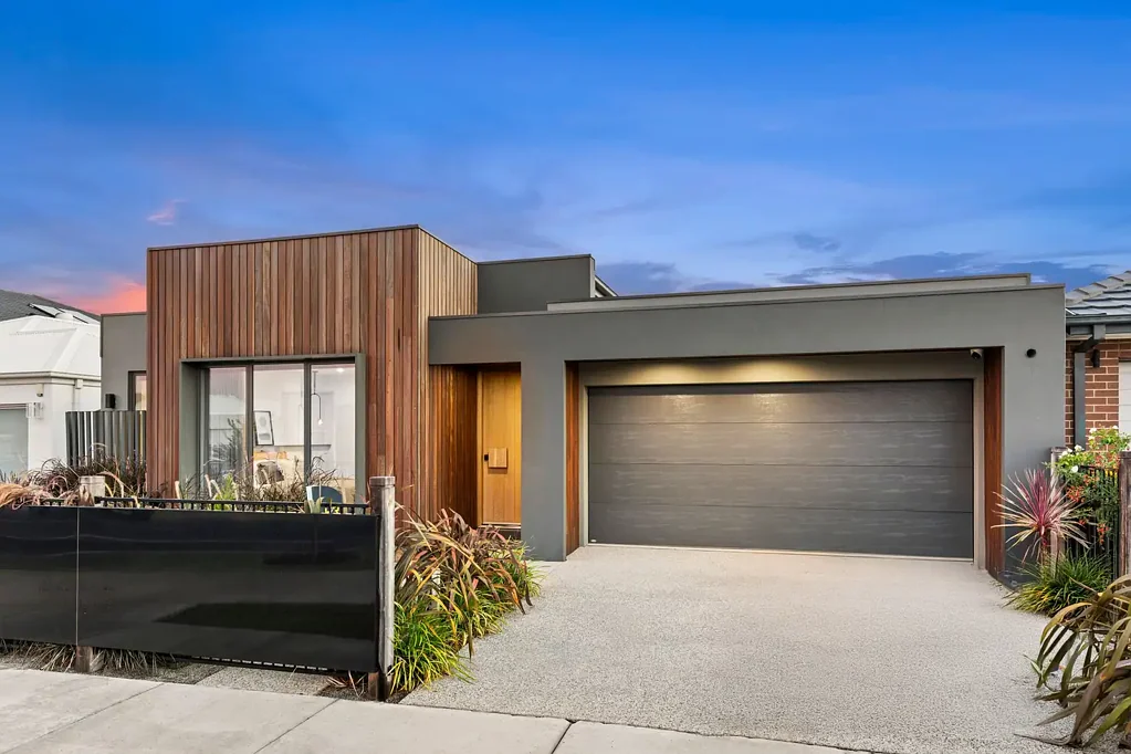 37 Coridale Boulevard, Lara, VIC 3212