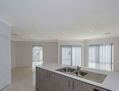 1/16 Pearson Drive, Success, WA 6164, 4 Bedrooms, 2 Bathrooms, House