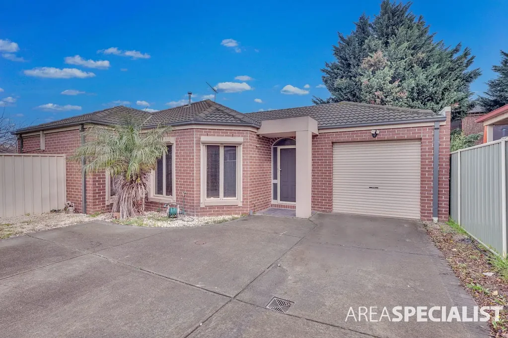 The Elegant Family home in the Heart of Point Cook.