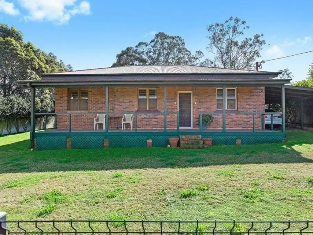 8 Brazier Road, Kleinton, QLD 4352, 3 Bedrooms, 1 Bathrooms, House