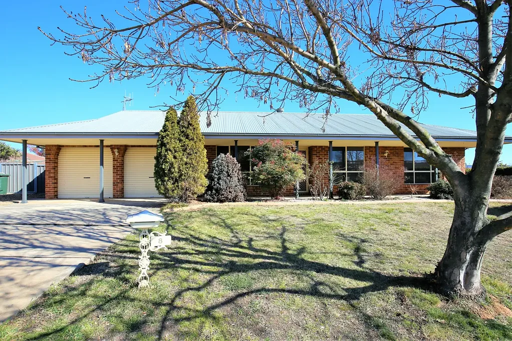 FAMILY HOME IN MARSDEN ESTATE