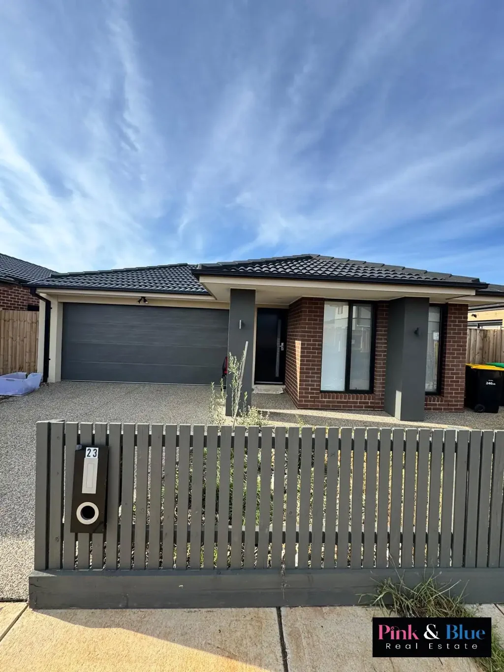 Stunning and Beautiful 4 Bedroom Family home for Rent!