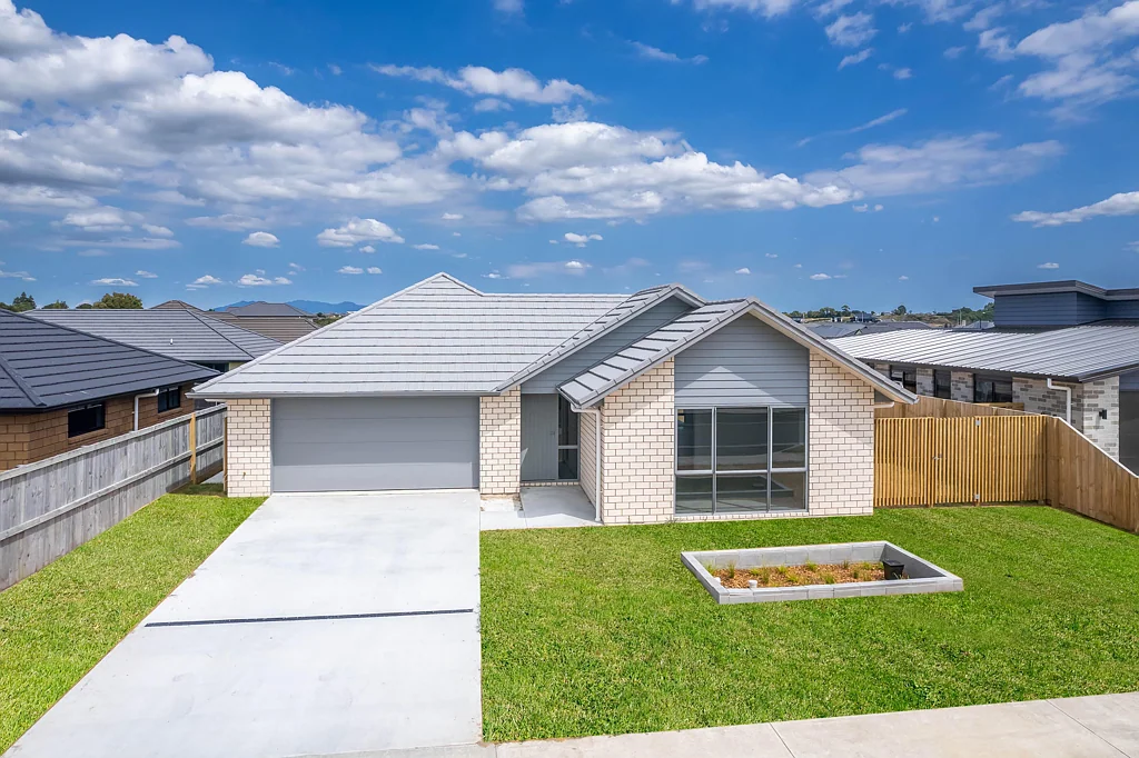 Baverstock 3房  Stylish New Build For Easy Family Living