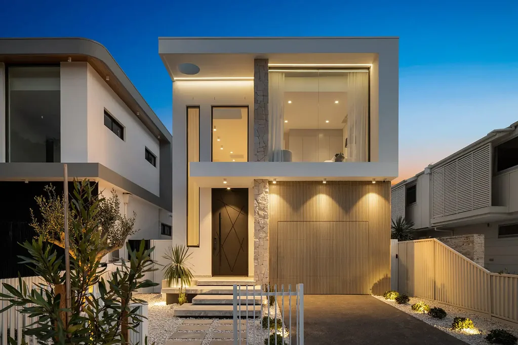 Sans Souci 4Habitaciones Brand-New, Free-standing and Architecturally Designed