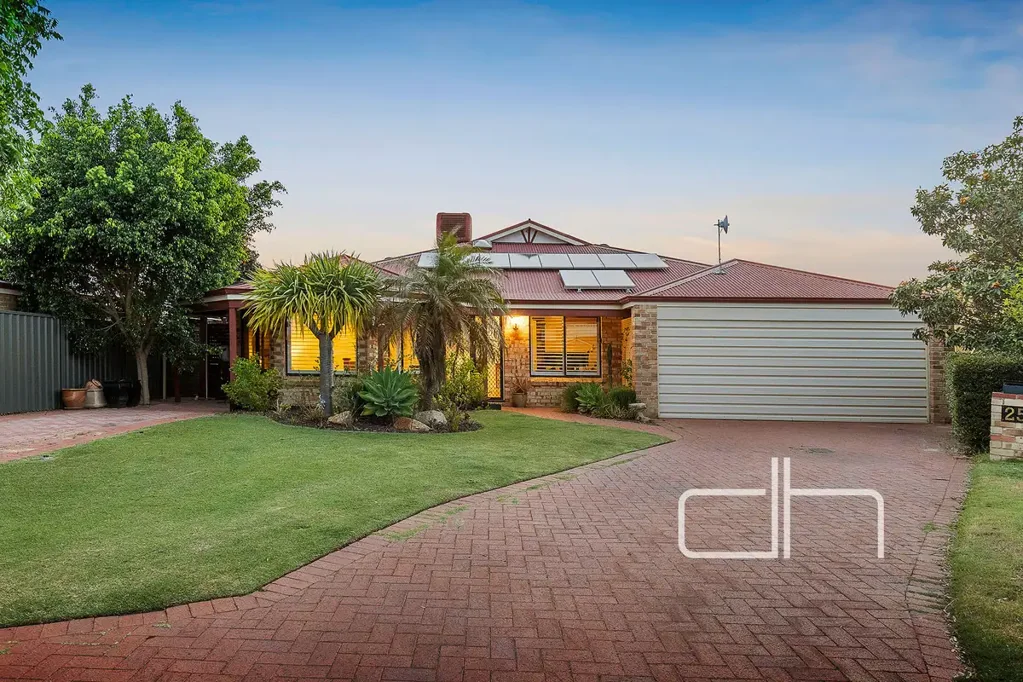 25 Playford Mews, Landsdale, WA 6065