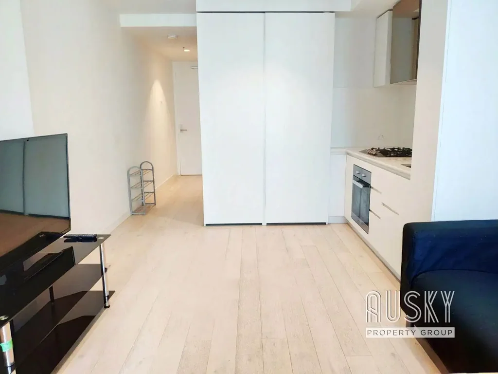 FURNISHED 2-Bedroom Apartment - Prime location within the CBD