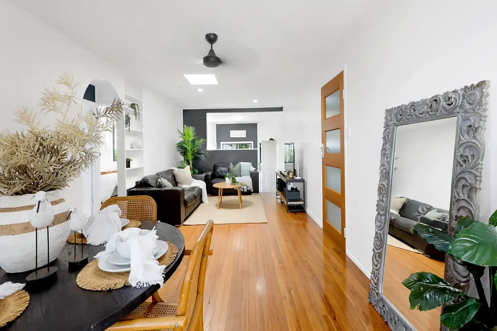 33 Kingfisher Street, Slade Point, QLD 4740