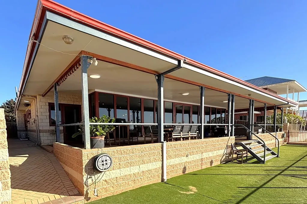 Brockman 3房  Executive Residence – Options Galore