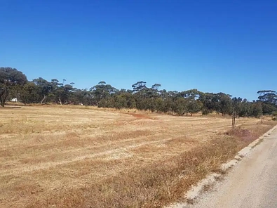 Moora  UNDER CONTRACT