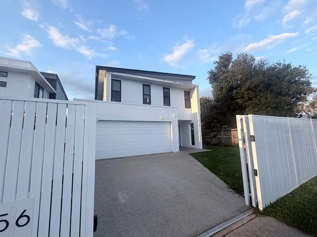 Furnished, Pet-Friendly & Perfectly Positioned in the Heart of Maroochydore