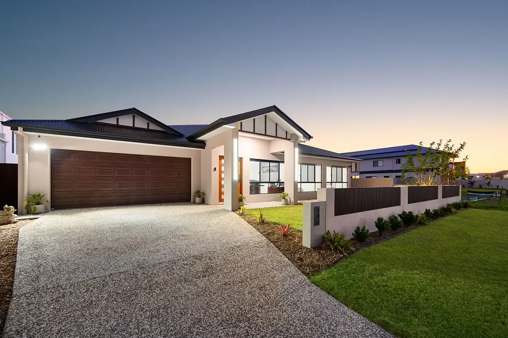 122 Paradise Parade, Jacobs Well, QLD 4208