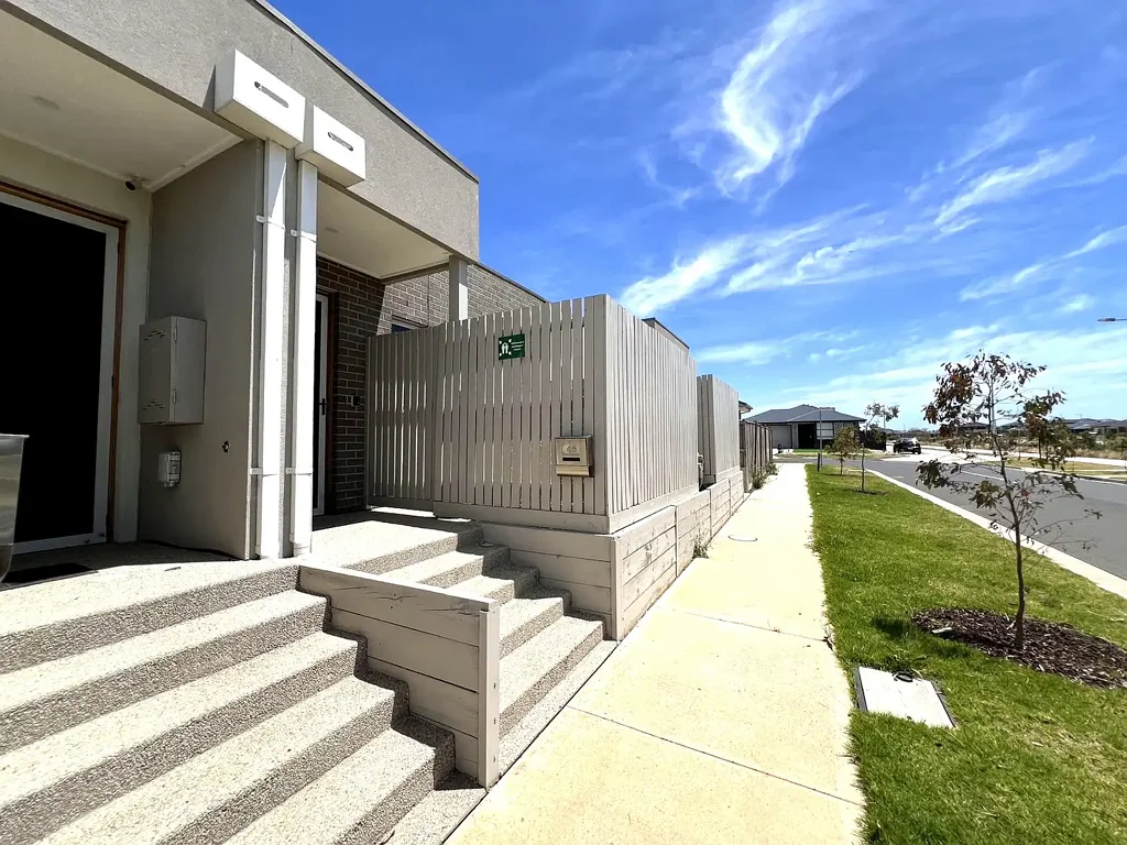 Wyndham Vale 2房 经 SDA 批准的投资机会，具有强劲的当前租金收入 SDA-Approved Investment Opportunity with Strong Current Rental Income