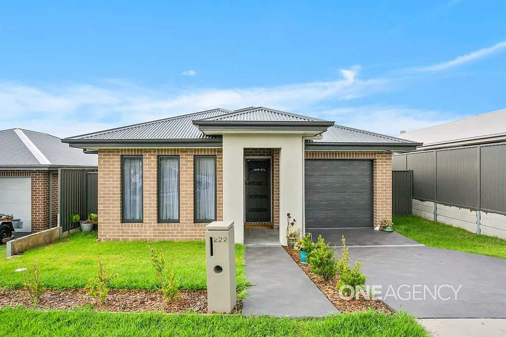 222 North Macquarie Road, Calderwood, NSW 2527