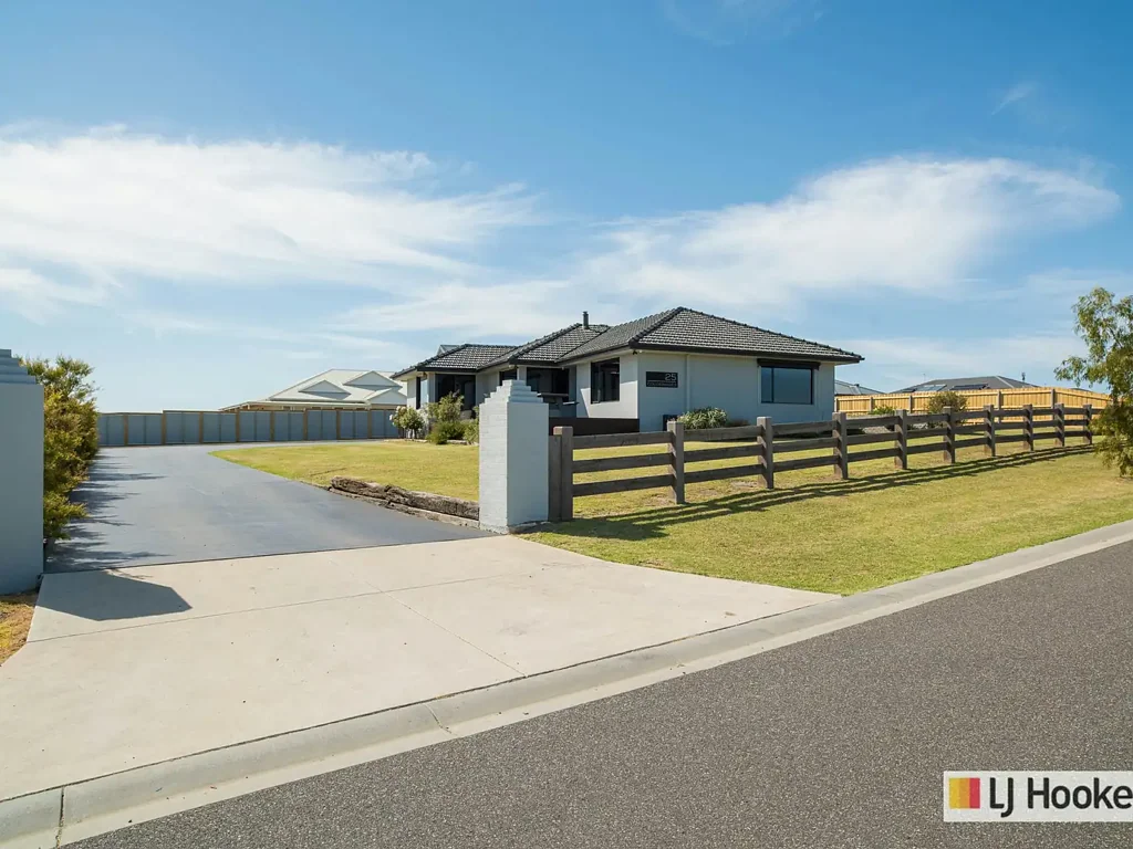 25 Colonnades Circuit, Coronet Bay, VIC 3984