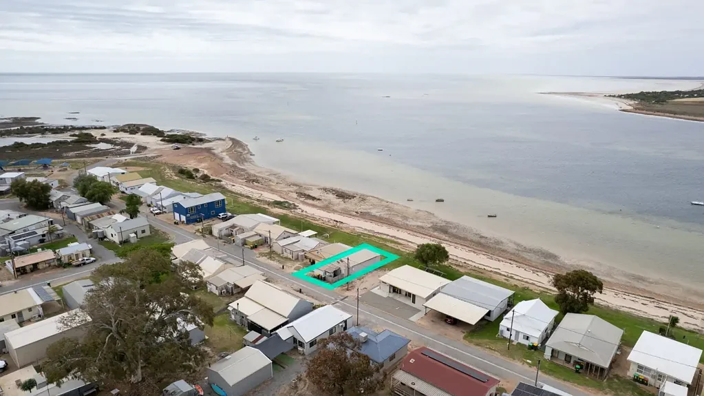 Fisherman Bay 3Zimmer Coastal Waterfront Location!