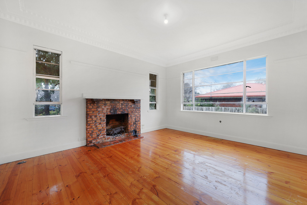 13 LONGMORE ST, CAMPERDOWN VIC 3260, 0 chambres, 0 salles de bain, House