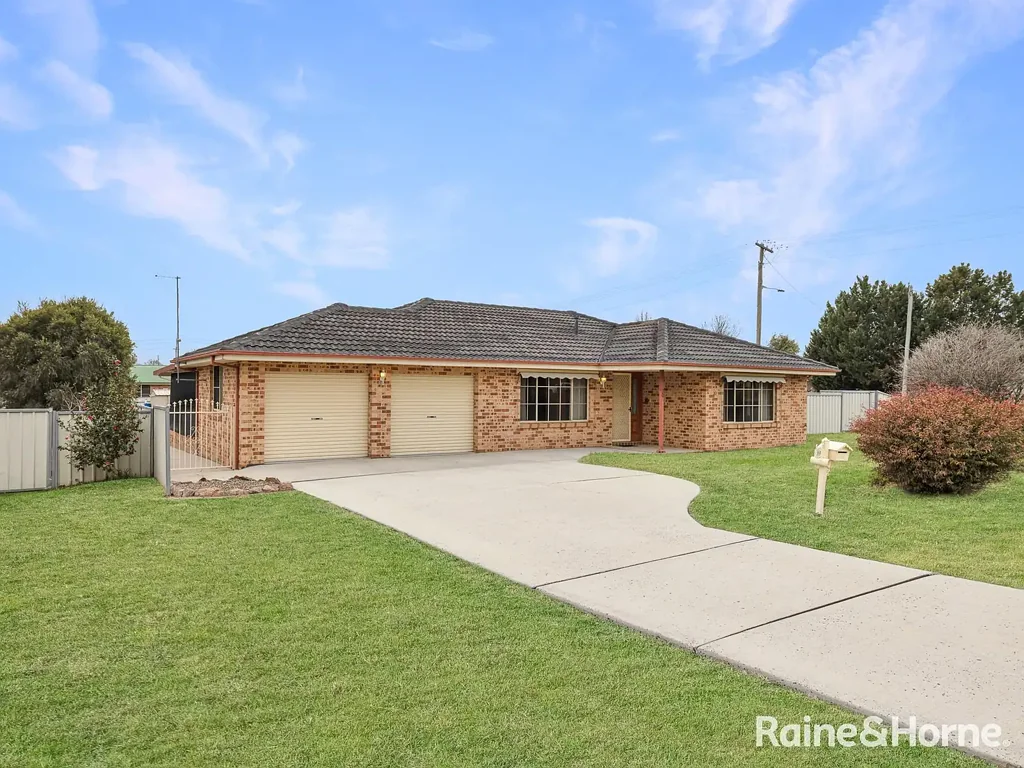 30 Landseer Street, Raglan, NSW 2795