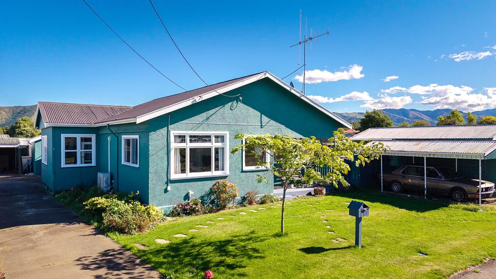 Waimate 3房  Character Home with Endless Possibilities