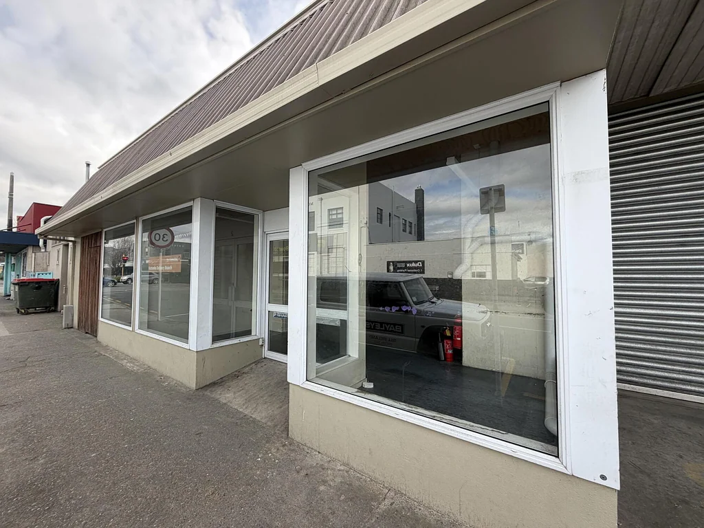 Motueka High Street exposure with the storage to match