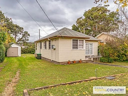 231 Dumaresq Street, Armidale