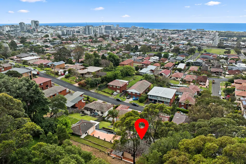 6 Kelvin Road, Coniston, NSW 2500