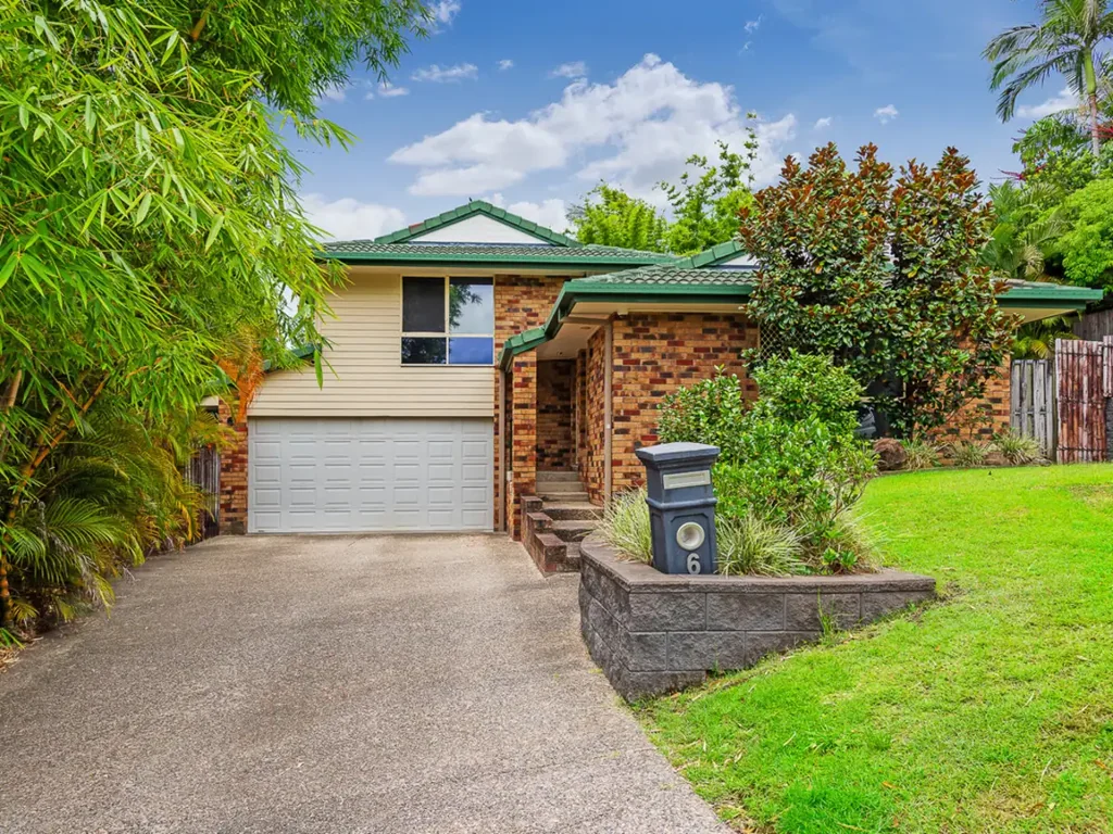 6 Loyalty Street, Pacific Pines, QLD 4211