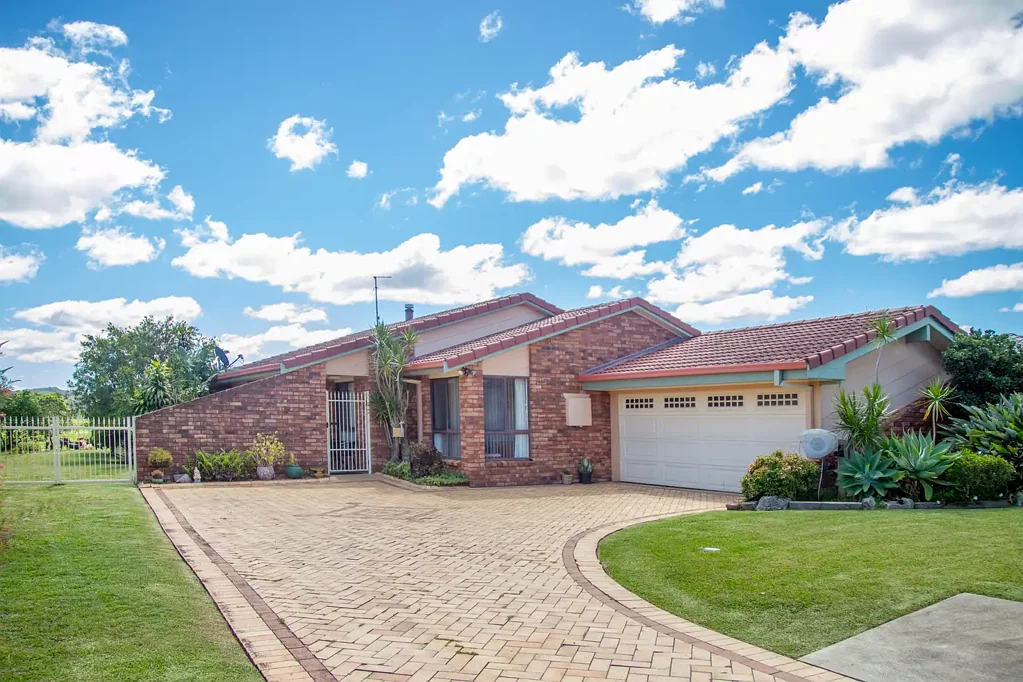 15 Petken Drive, Taree, NSW 2430