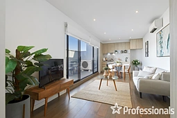 204/681 Inkerman Road, Caulfield North