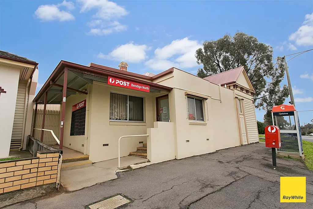 North Bendigo 3침실 Bullet proof investment opportunity - Residential + Commercial! $30k + PA return!