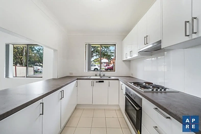 1/32 Shadforth Street, Wiley Park, NSW 2195, 2 slaapkamers, 1 badkamers, Townhouse