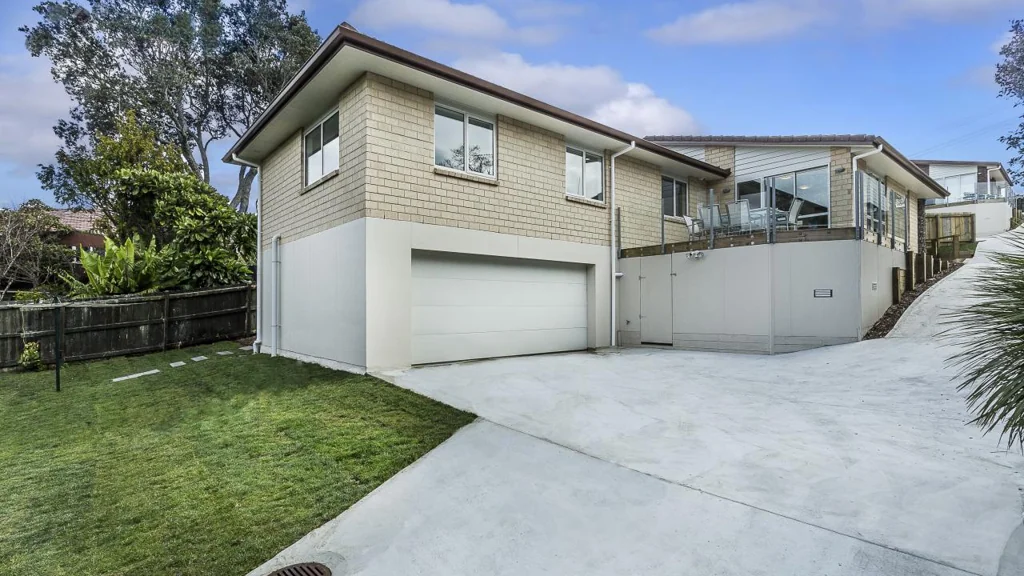 Te Atatu South 4બેડરૂમ Brick and Tile Family Home!