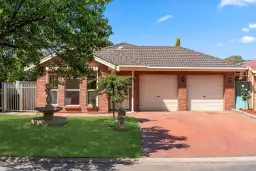 16 Kiley Court, St Marys