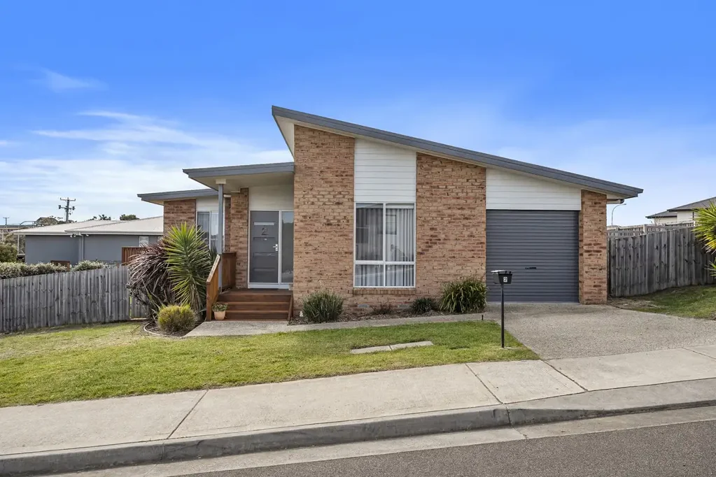 2 Barilla Court, Midway Point, TAS 7171
