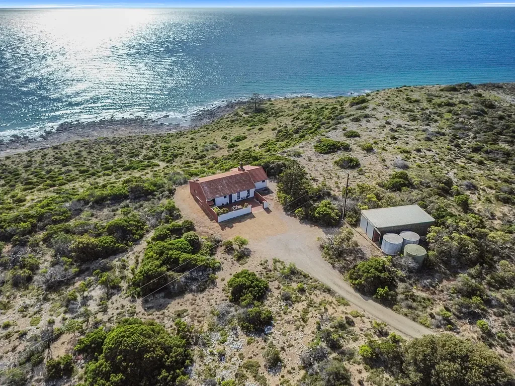185 Lands End Road, Cape Jervis, SA 5204