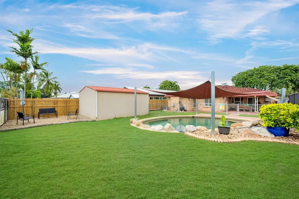 Kirwan 4 Bedroom Spacious Family Living with Pool, Shed & Rumpus Room in a Great Street