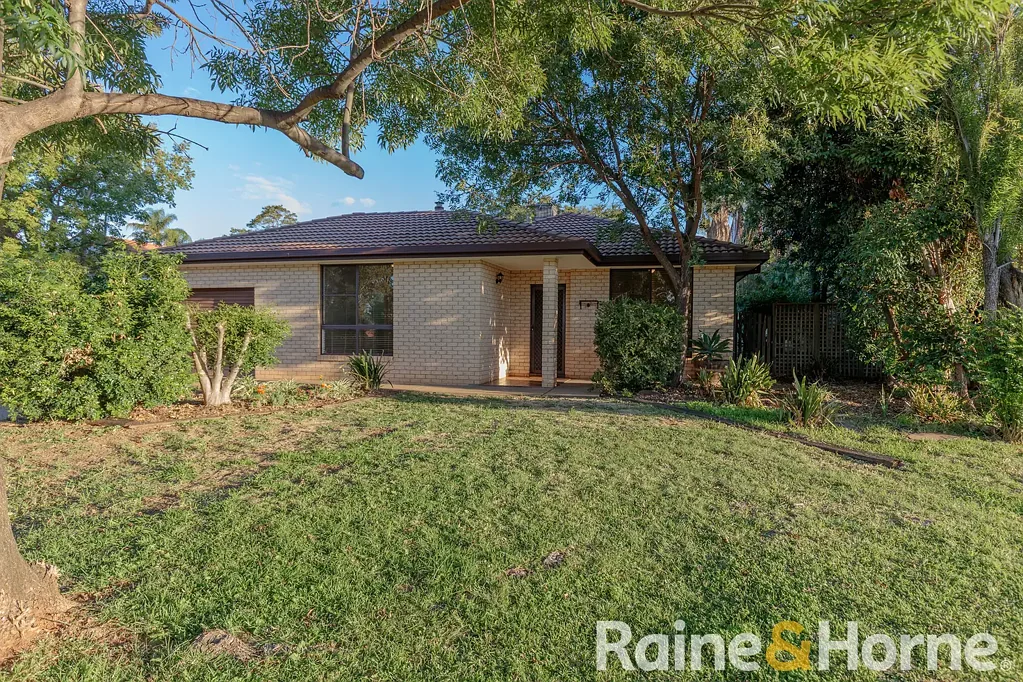 49 St Georges Terrace, Dubbo, NSW 2830