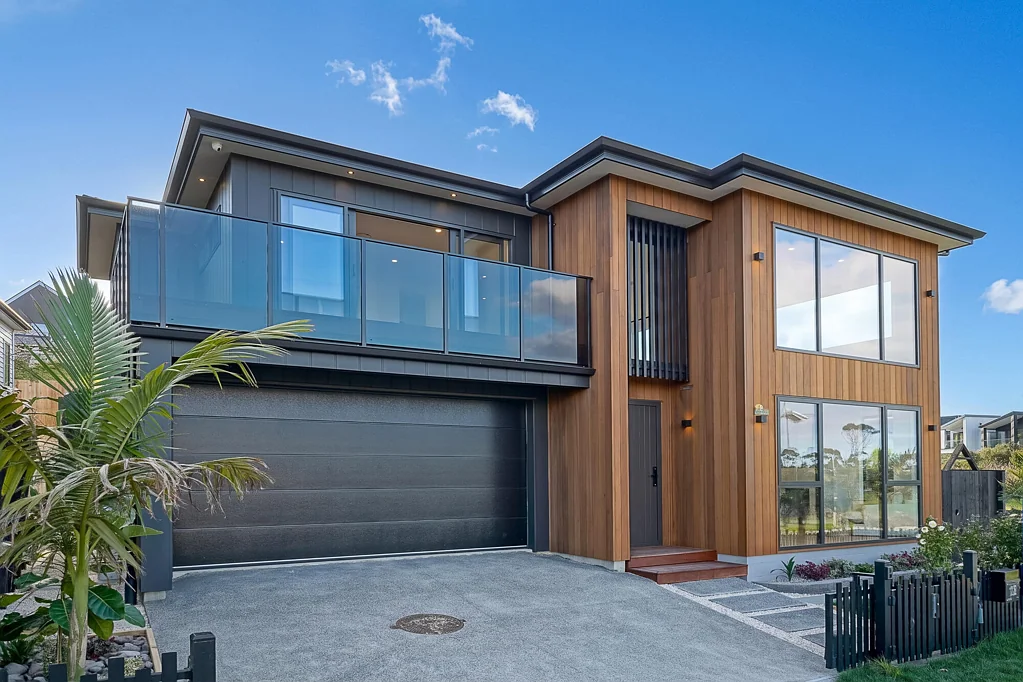 Long Bay 5房  Brand New Long Bay Luxury with Park Outlook