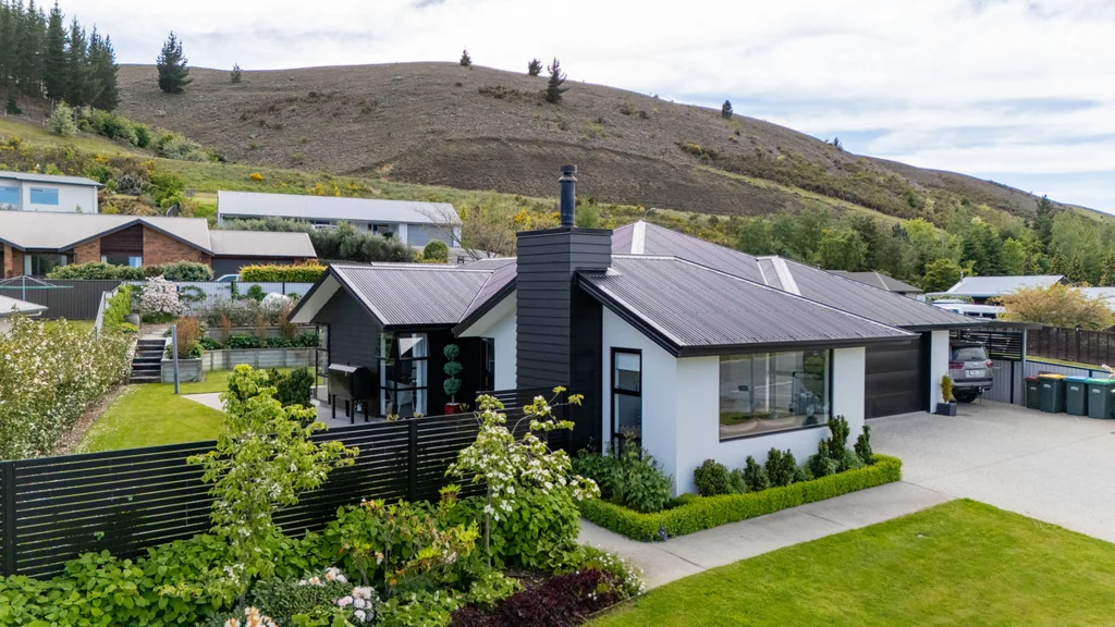 76 Shields Street, Clyde, Central Otago, Otago