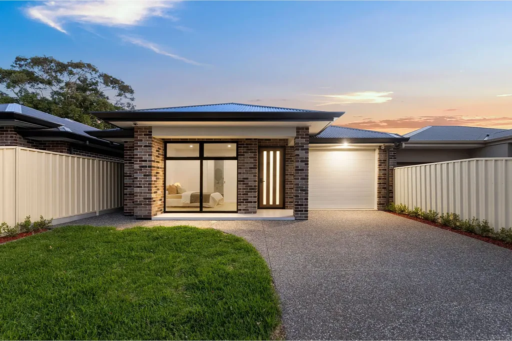 Architectural Elegance and Marble Luxury: The Ultimate Family Sanctuary