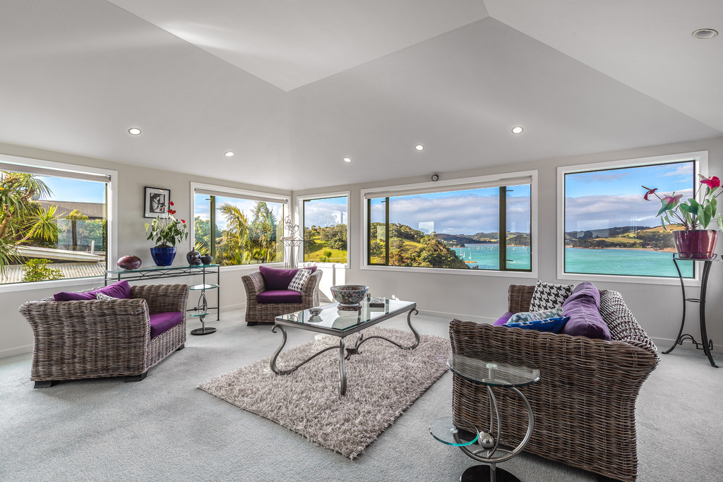 20 Kennedy Point Road, Surfdale, Auckland, 2 phòng ngủ, 2 phòng tắm