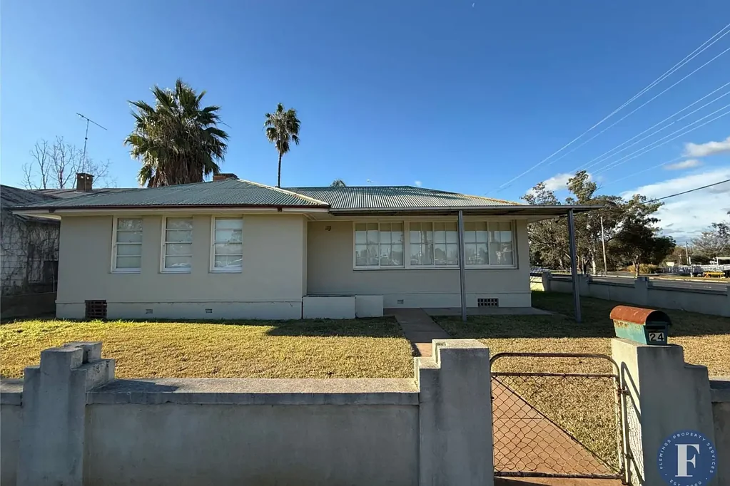 Forbes 2房  Centrally Located Home with Business Potential