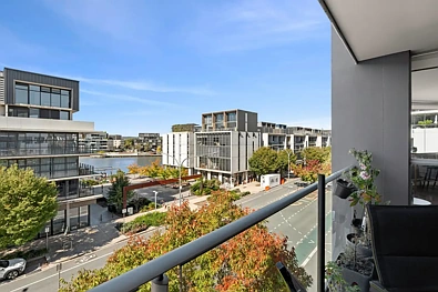 Kingston 3房  Stunning Water Views