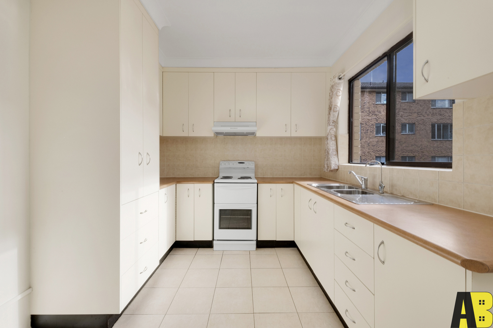 UNIT 13 47 WIGRAM ST, HARRIS PARK NSW 2150, 0 कमरे, 0 बाथरूम, Unit